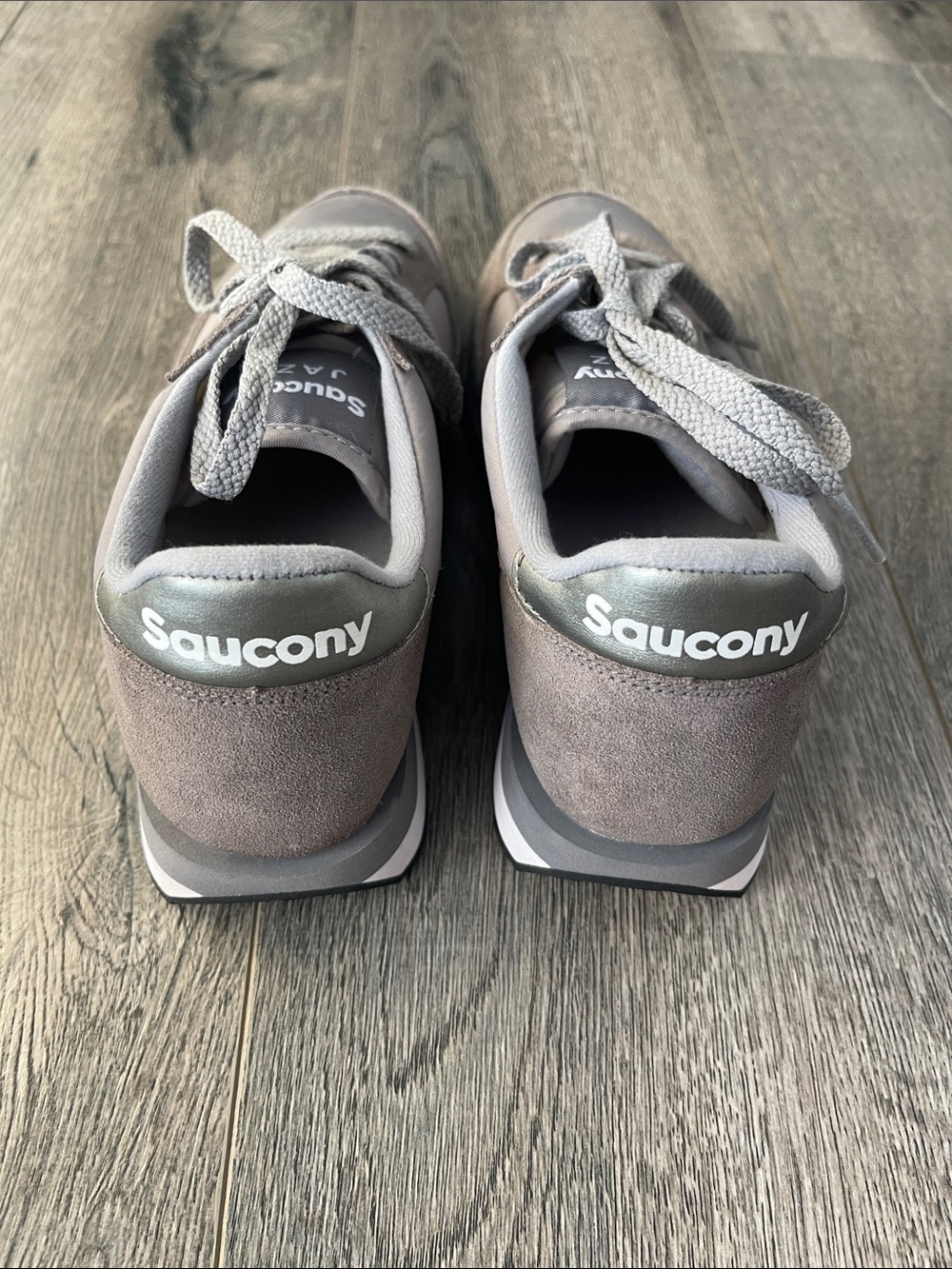 Saucony Women's Gray Suede & Mesh Sneakers